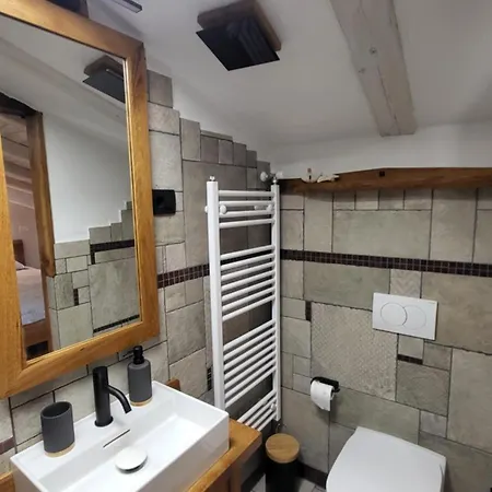 Hisa Manira Počitniška hiša