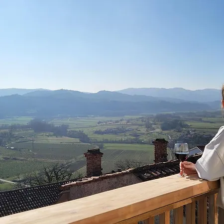 Hisa Manira Ajdovscina